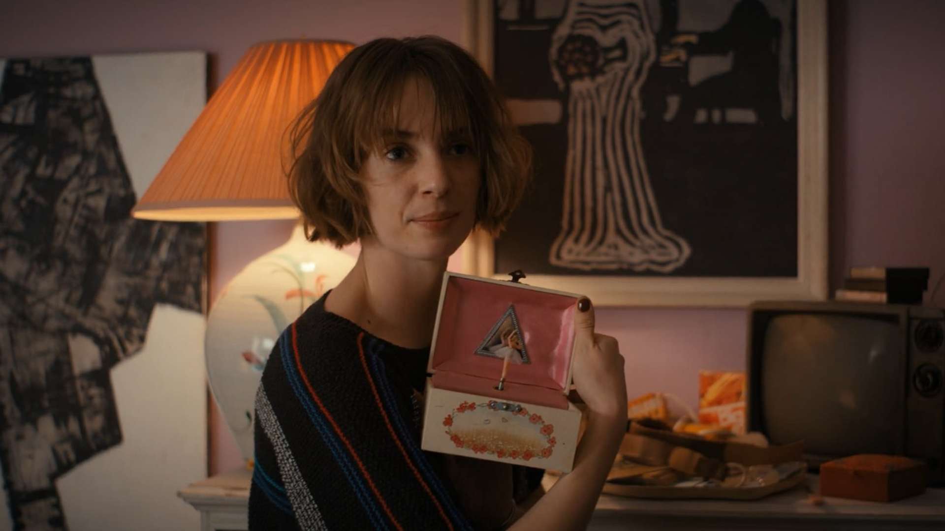 Before Stranger Things, Harbour And Ryder Worked With Maya Hawke’s Dad - Stranger Things Cast Connections Explained