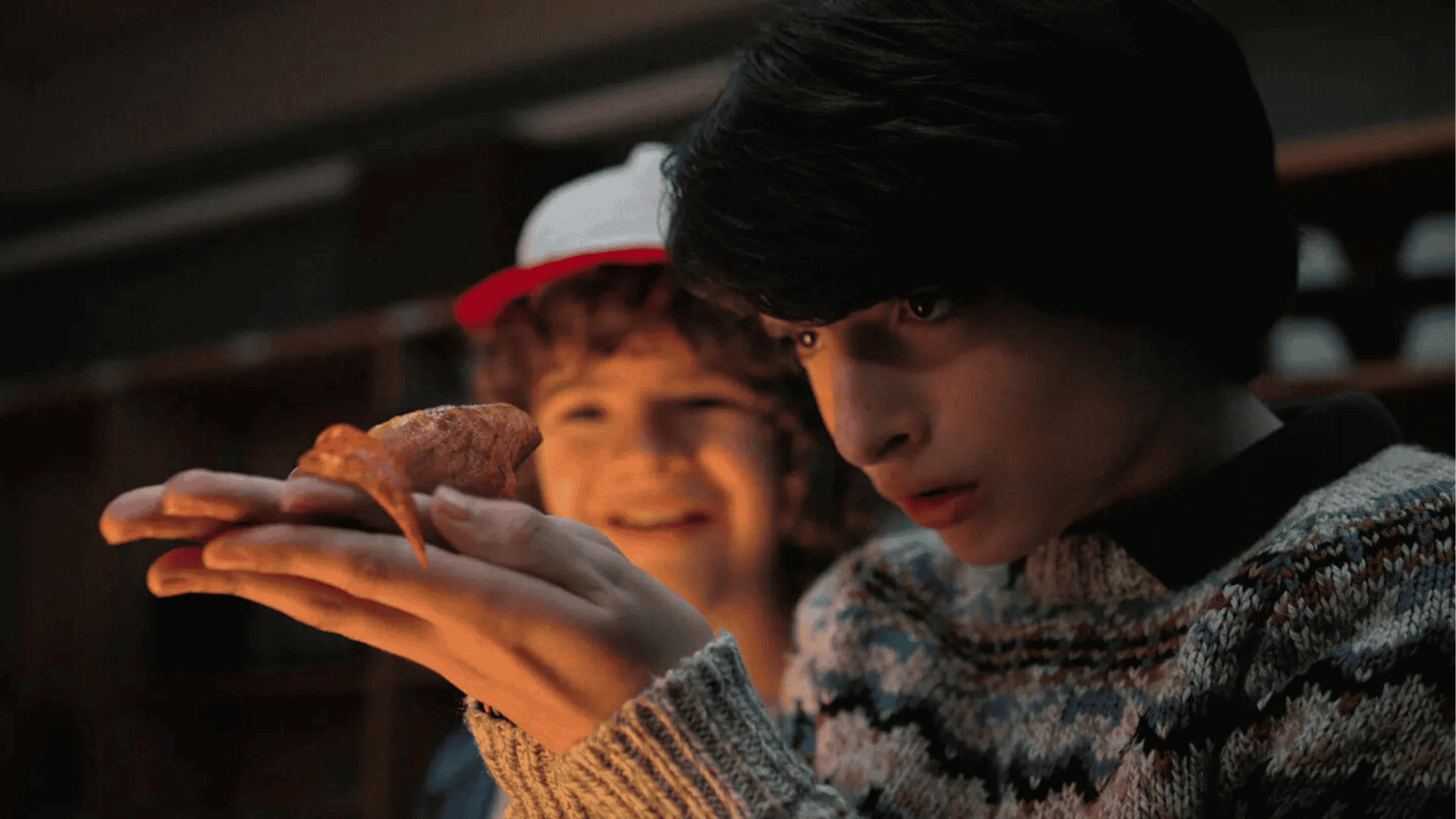 The Reason D’Artagnan Eats Three Musketeers Bars In Stranger Things - Stranger Things D'Artagnan Three Musketeers